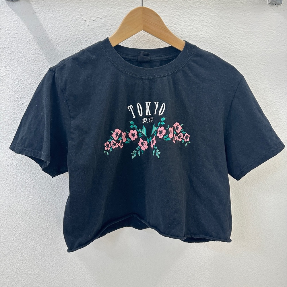 Urban Outfitter Crop T-shirt